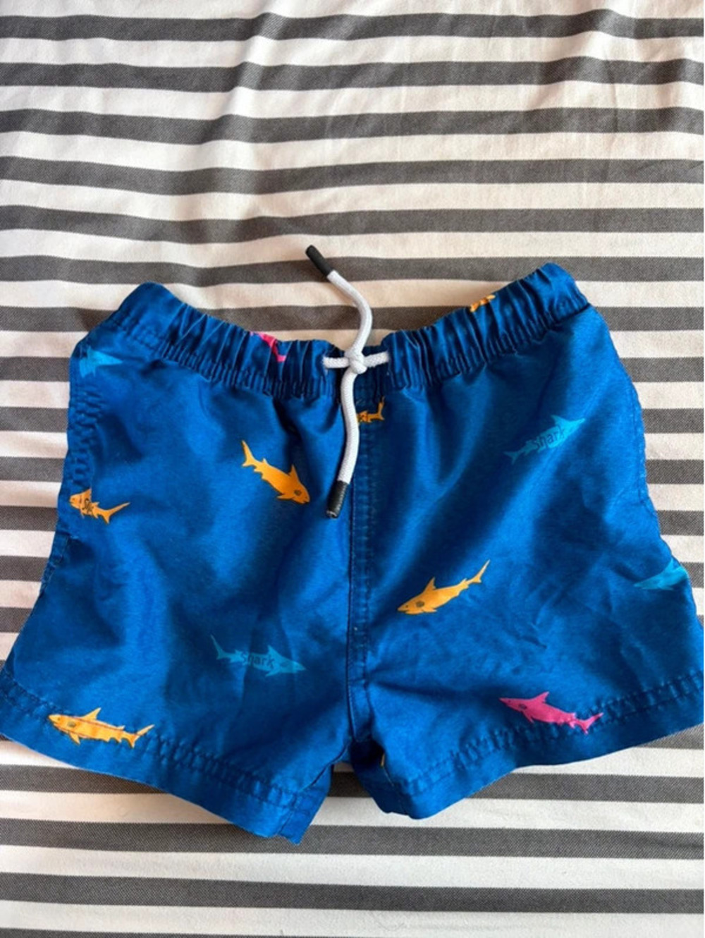 Maamgic swim trunks 3T